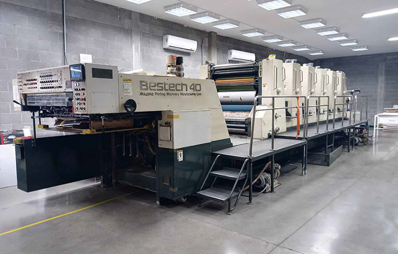 A915qe647_08.jpg
